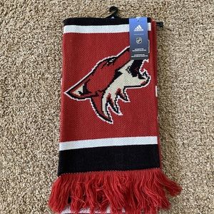 Authentic red NHL scarve no size
